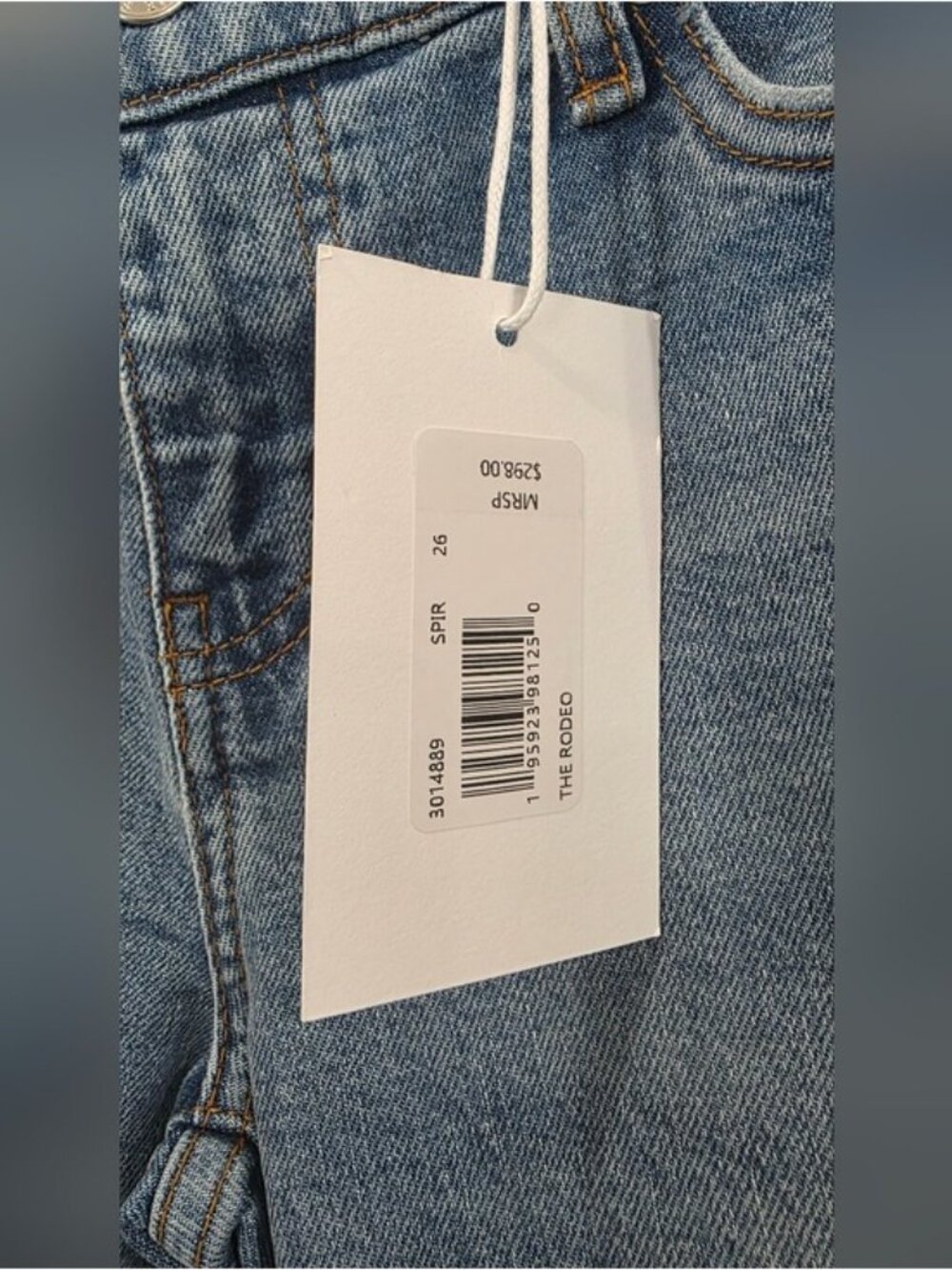 Frame The Rodeo Jeans - Picture 5 of 11